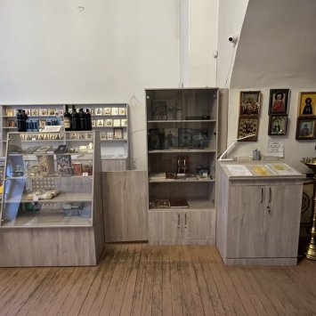 Мебель для церкви - фото