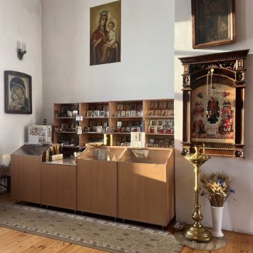 Мебель для церкви - фото